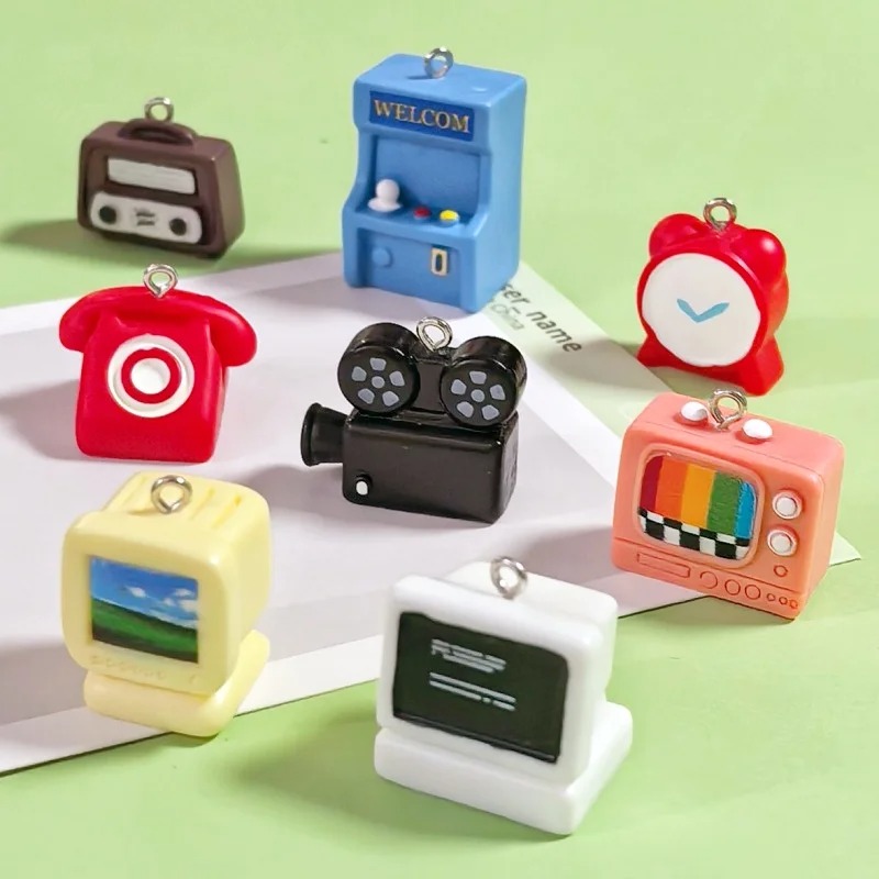 Vintage Alarm Clock - 8 pièces Breloques en résine 3D
